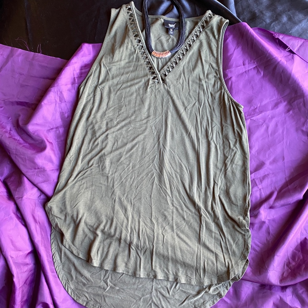 🔥4/$20 Olive green tank top